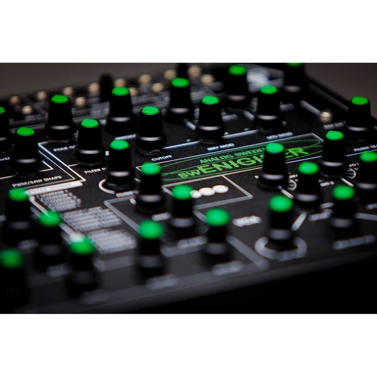 swEnigiser Limited Edition front panel close-up with green knobs