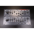 Pannello superiore del drum synth Michigan Synth Works SY-1